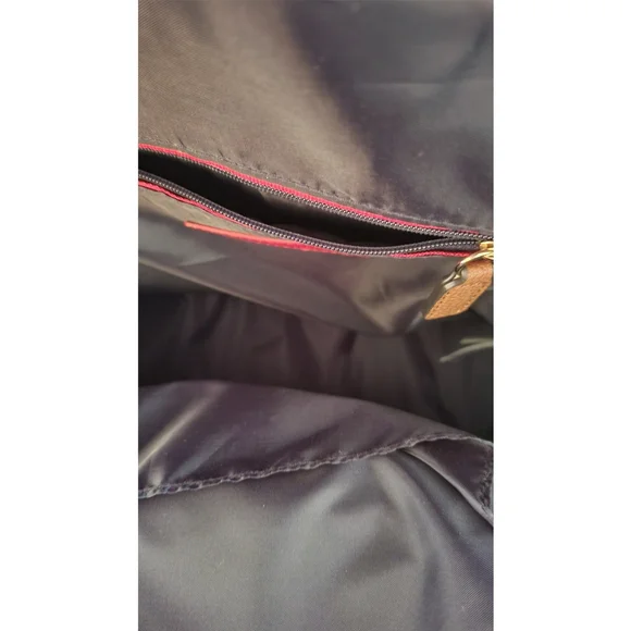 🌿Tommy Hilfiger Women's Logo Jaquared Dome Tan & Brown Backpack - Picture 7 of 12